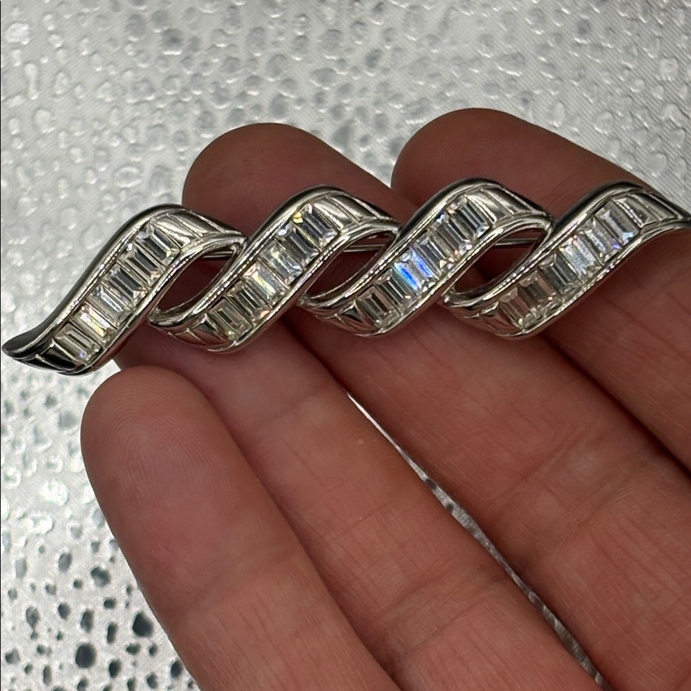 Vintage baguette crystal set brooch, silver tone